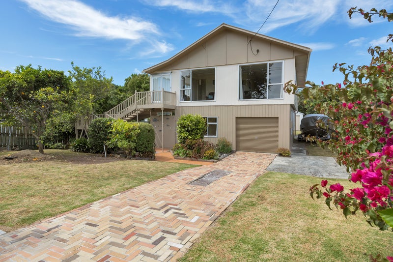 Property Valuation for 15 Pyle Road West, One Tree Point Trade Me