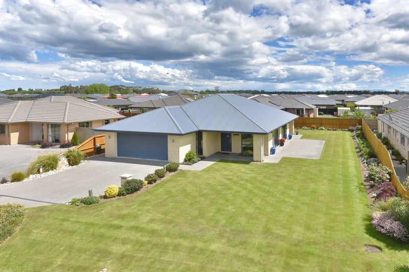 19 Acacia Avenue, Rangiora, Rangiora - Carousel 1
