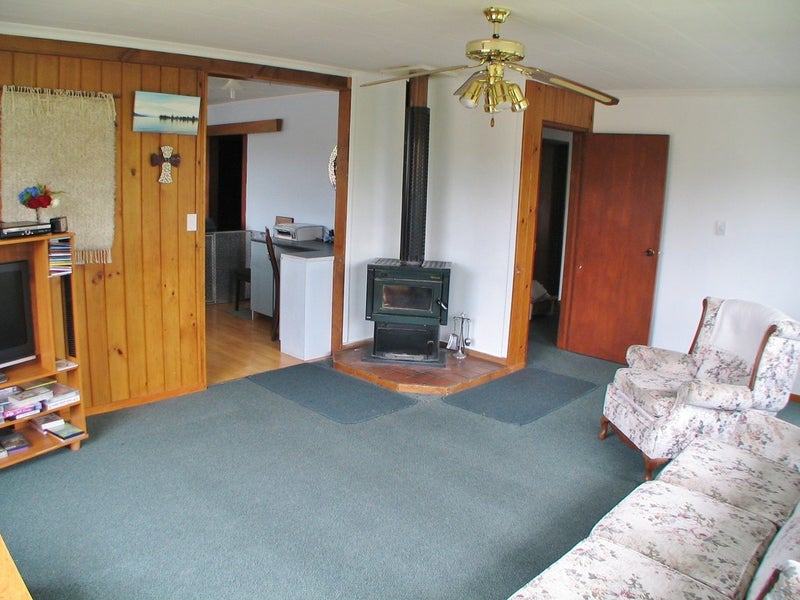 46 Howden Street, Te Anau, Te Anau - Carousel 2