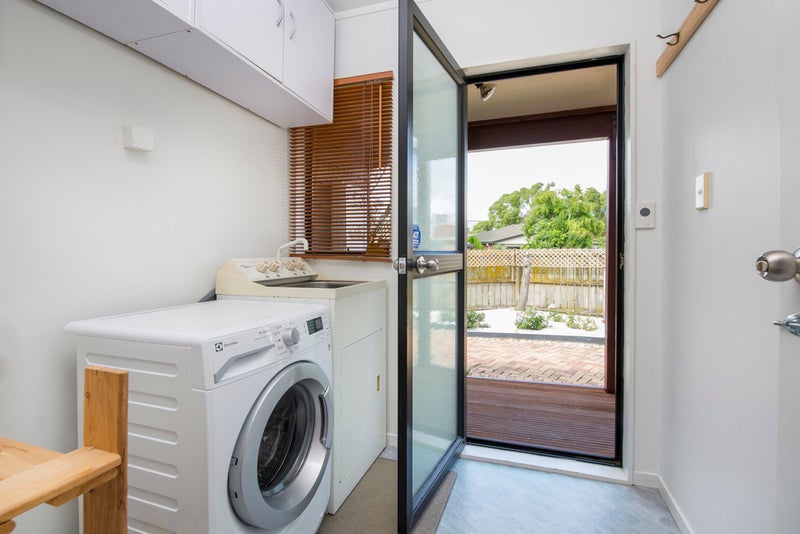 38 Heathridge Place, Burswood, Auckland - Carousel 10