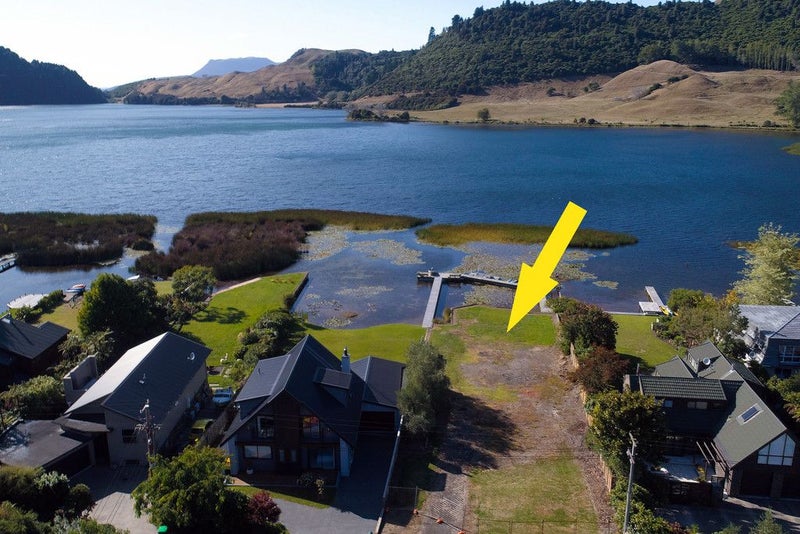 71 Acacia Road, Lake Okareka, Rotorua - Carousel 1