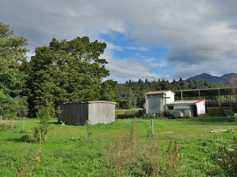 308 Hamama Road, Takaka - Carousel 2