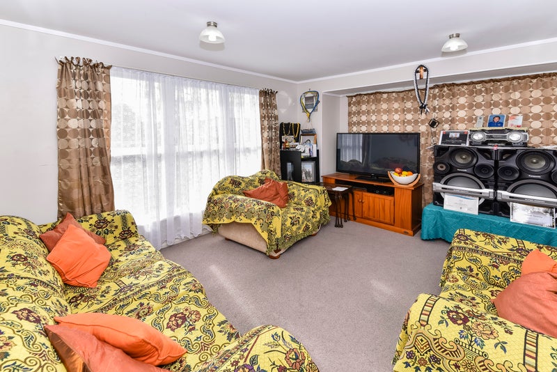 22 Donnell Avenue, Favona, Auckland - Carousel 2