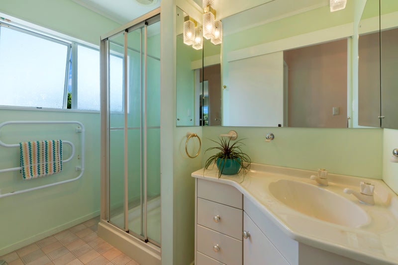 66 Pacific Parade, Surfdale, Waiheke Island - Carousel 10