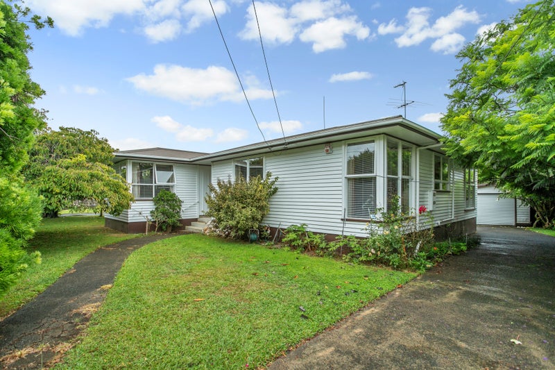 69 Cornwall Road, Papatoetoe, Auckland - Carousel 1