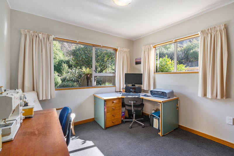 2/150 Days Road, Christchurch - Carousel 10