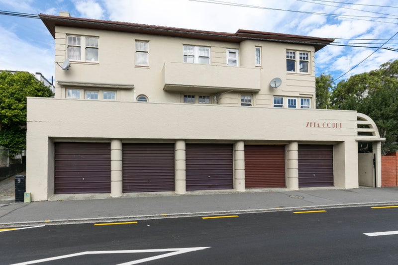 7/11 Dufferin Street, Mount Cook, Wellington - Carousel 2