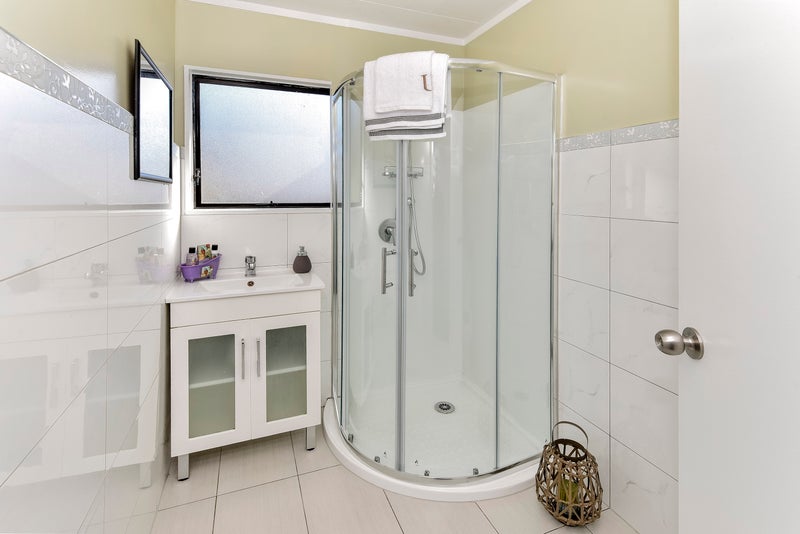 2/1 Grayson Avenue, Papatoetoe, Manukau - Carousel 10