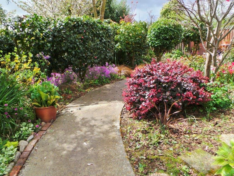 Property Valuation for 8 Fairfield Road, Levin, Levin Trade Me