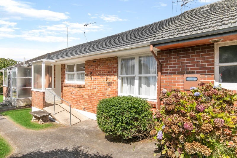 65B Buckley Road, Epsom, Auckland - Carousel 1