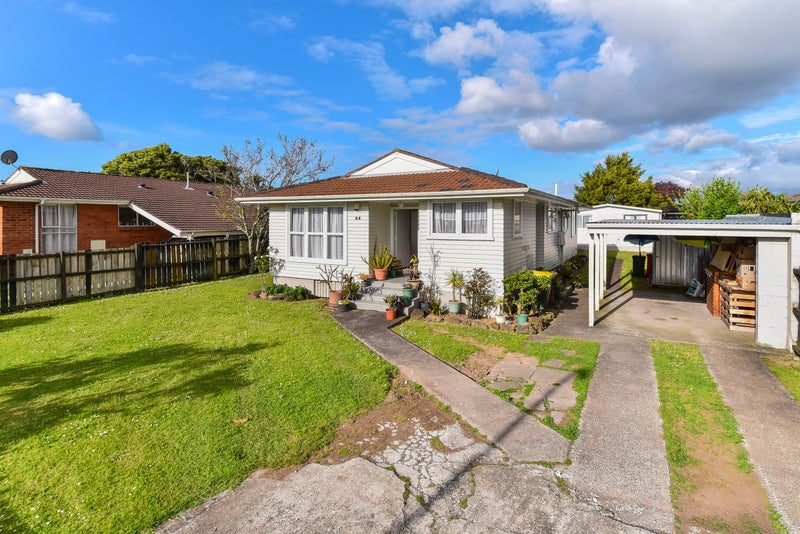 22 Donnell Avenue, Favona, Auckland - Carousel 1