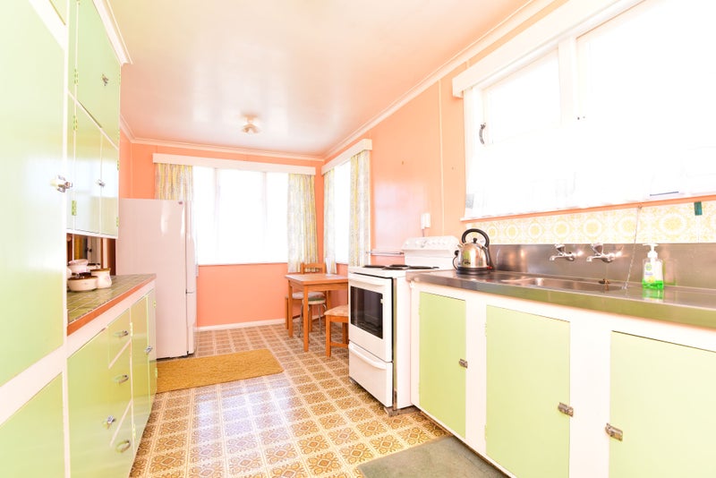 18 Burns Street, Tawhero, Whanganui - Carousel 2