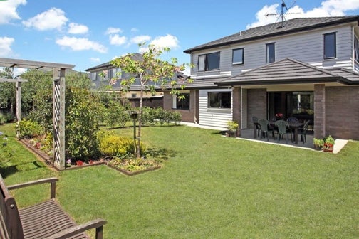 20 Lake DR, Karaka, Papakura