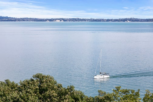 52 Kennedy Point Road, Surfdale, Waiheke Island