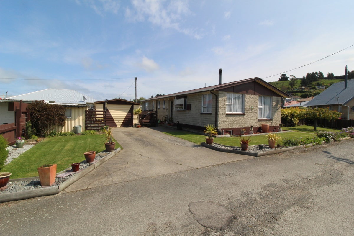 312A Thames Highway, Oamaru North, Oamaru - Carousel 1