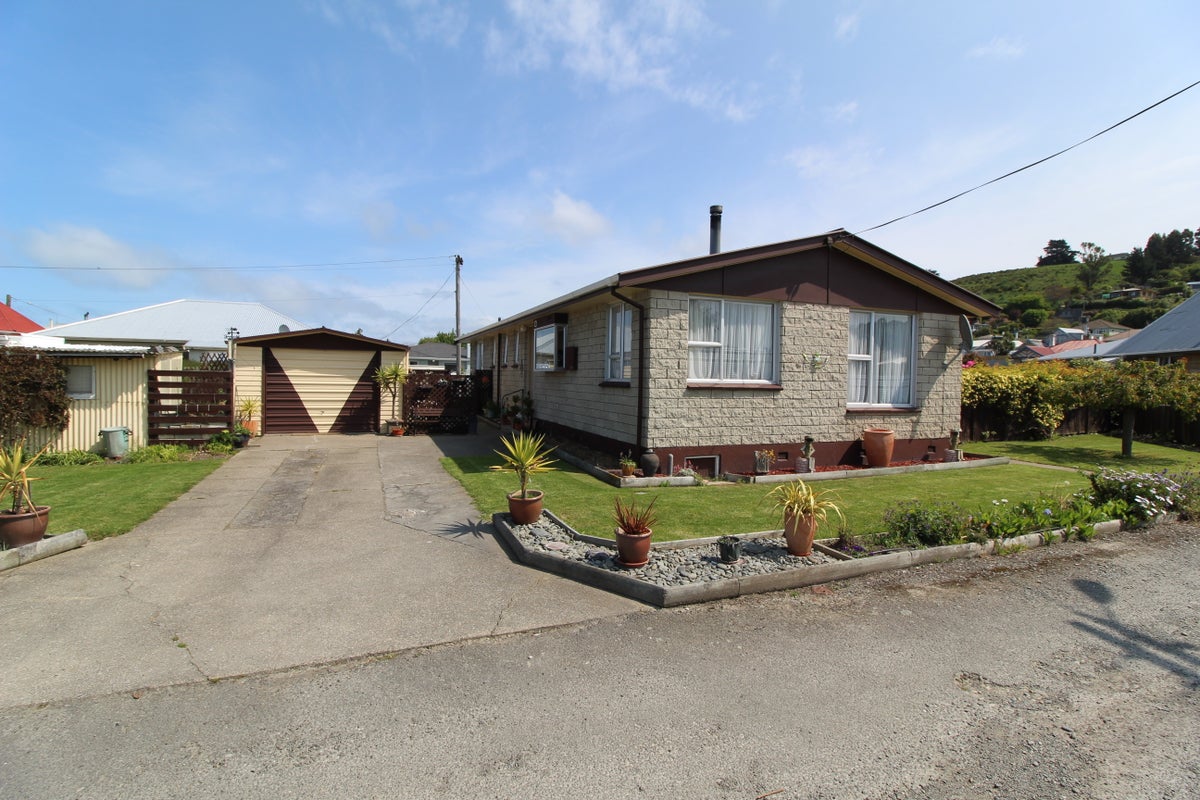 312A Thames Highway, Oamaru North, Oamaru - Carousel 2