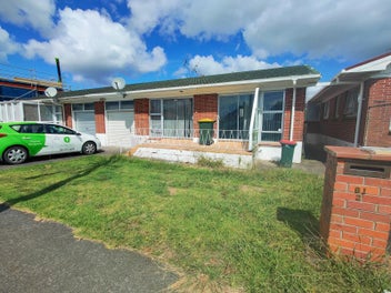 2/81 Tui Road, Papatoetoe, Auckland