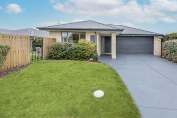 6 Dunsford Close, Halswell, Christchurch