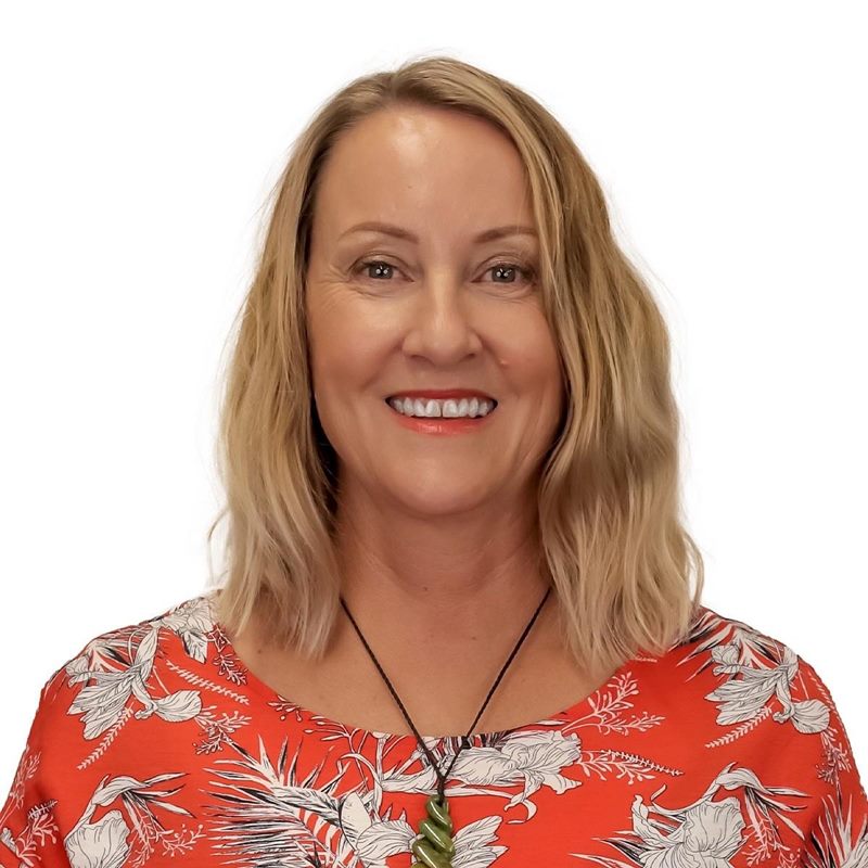 Karen Holliday MBE Real Estate Agent Trade Me Property