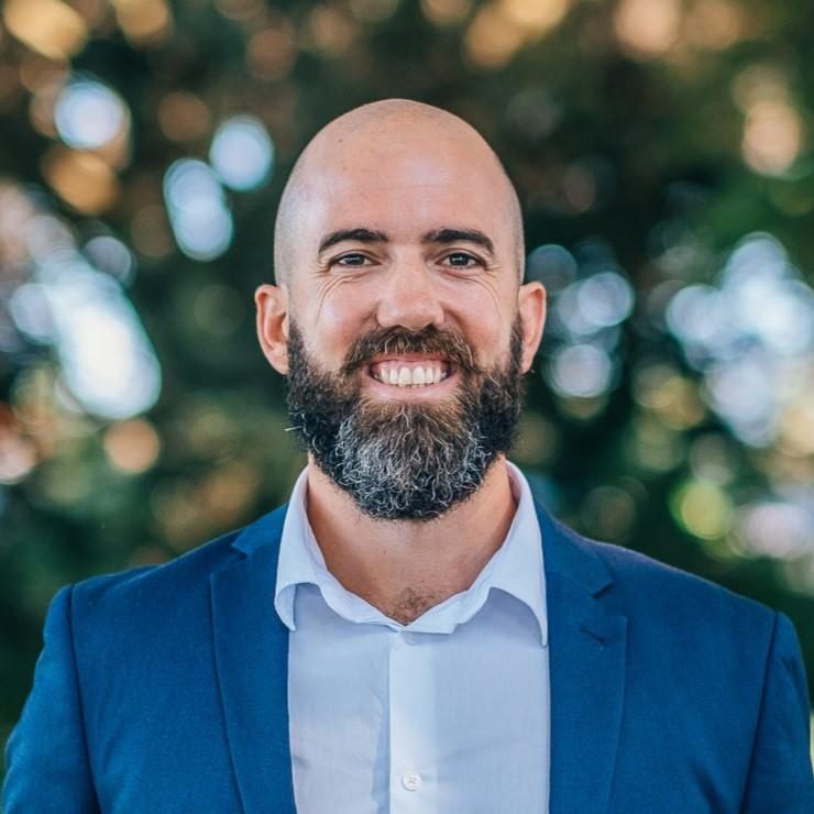 Ollie Suttor Real Estate Agent Trade Me Property