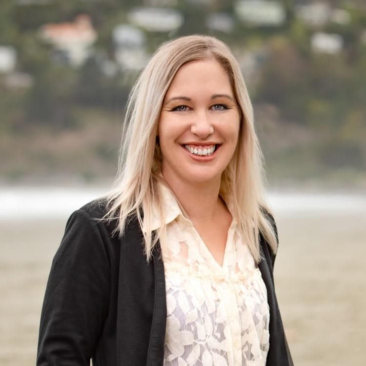 Rochelle Sullivan Real Estate Agent Trade Me Property