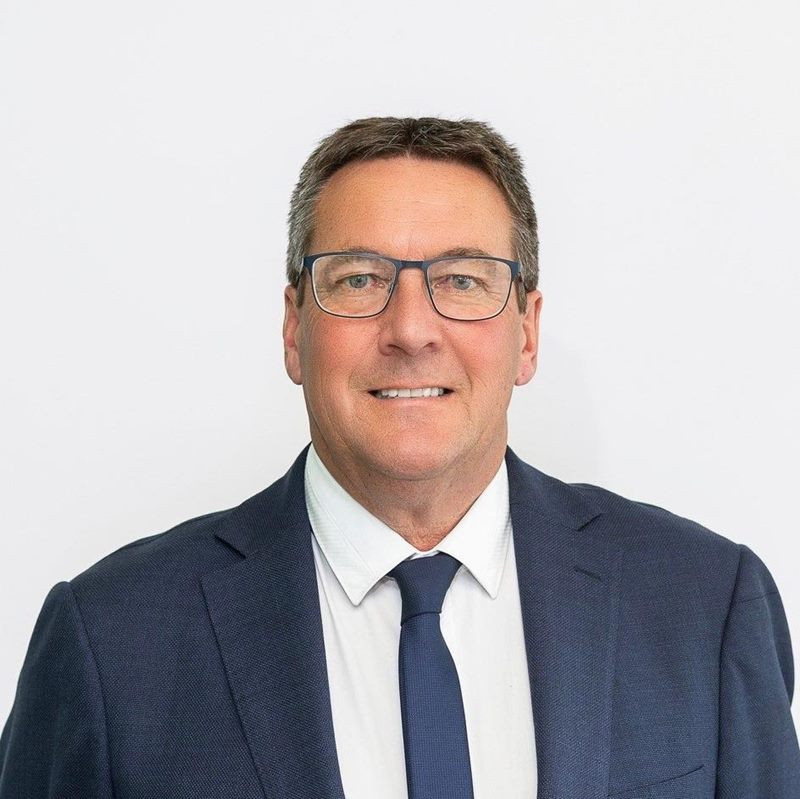 Steve Manson Real Estate Agent Trade Me Property