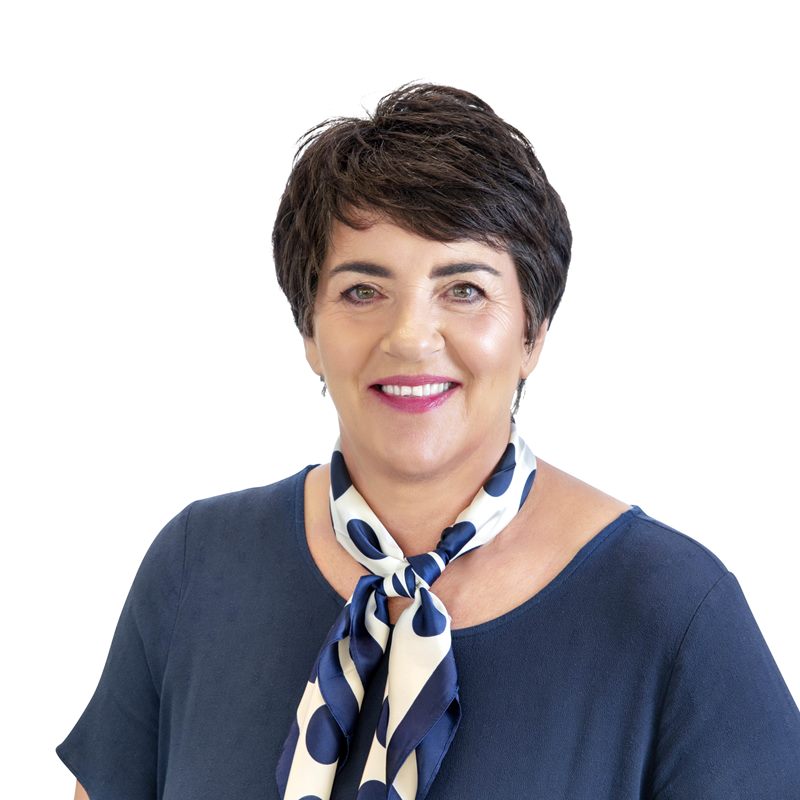 Suzy McPherson Real Estate Agent Trade Me Property