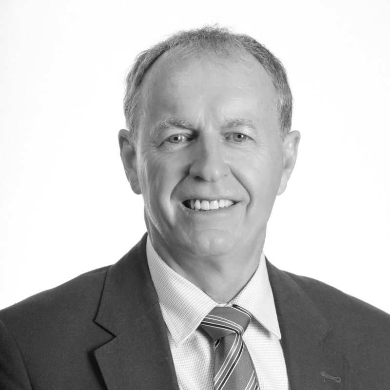 Clive Saleman AREINZ