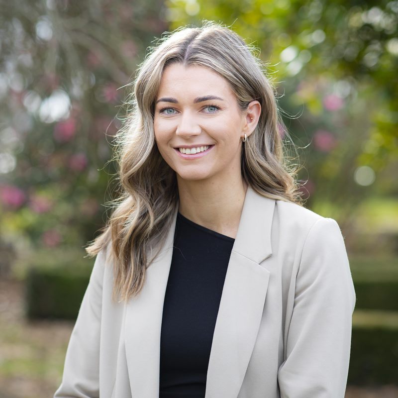 Joelle Snook Real Estate Agent Trade Me Property