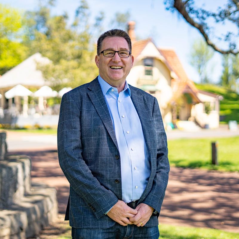 Alastair Hubbard Real Estate Agent Trade Me Property