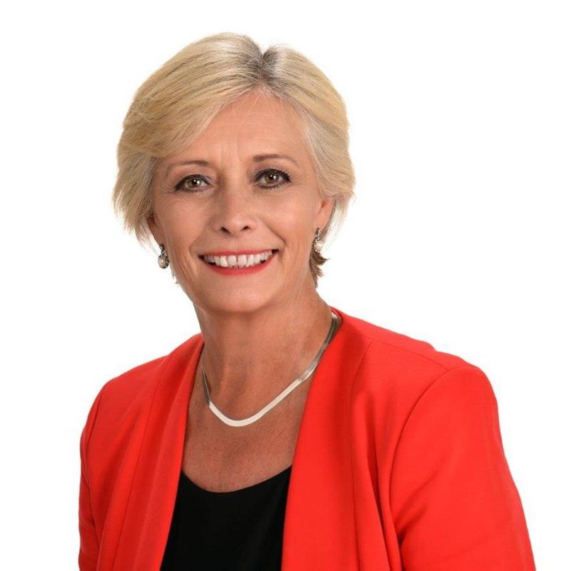 Lorraine & Sophie Deeley - Team Deeley