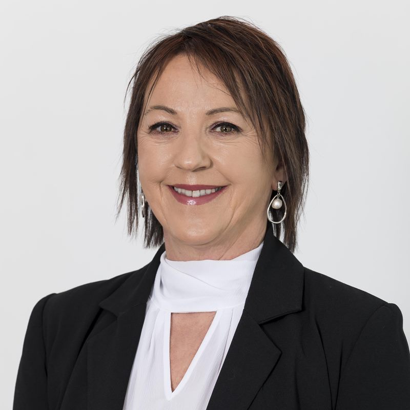 Robynne Cload