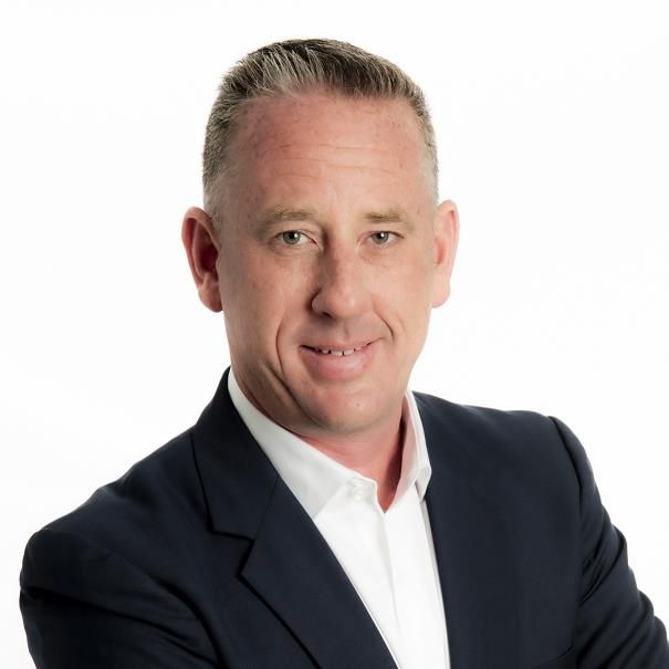 CARL RUSSELL Real Estate Agent Trade Me Property