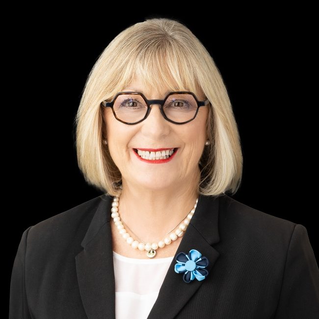 Carolyn Burn