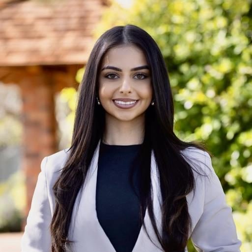 Karlen Athnaeil