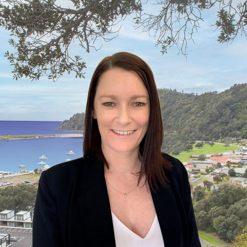 Michelle GibbonsKing Real Estate Agent Trade Me Property