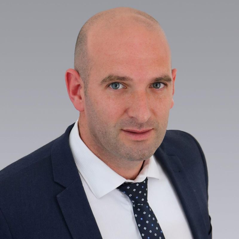 Justin Oliver Real Estate Agent Trade Me Property