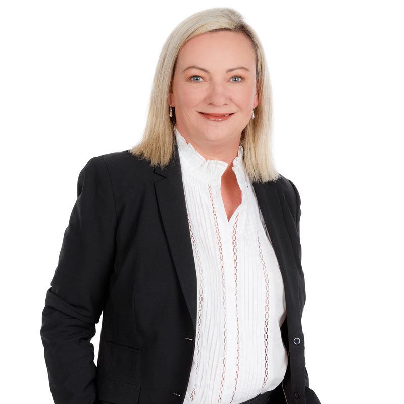 Christy Hutchinson Real Estate Agent Trade Me Property