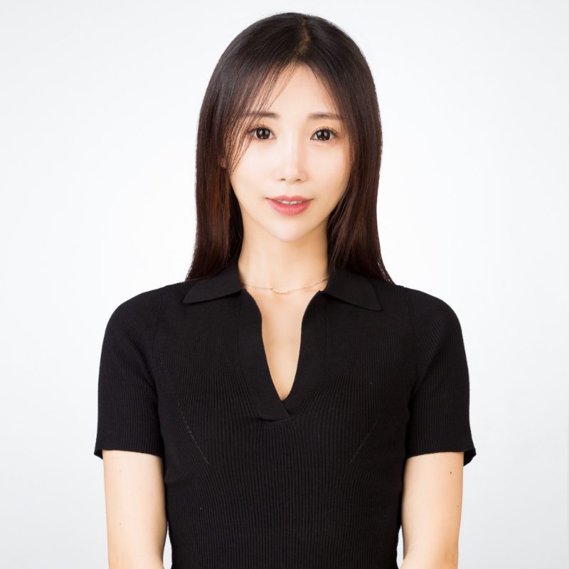 Halle Zhang