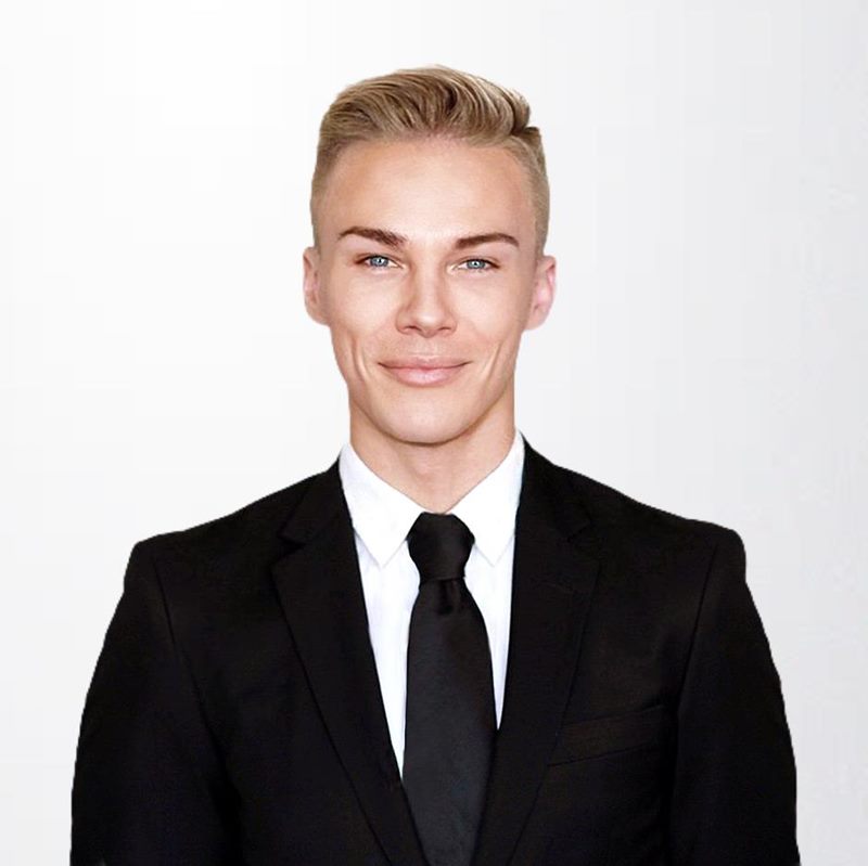 Agent photo