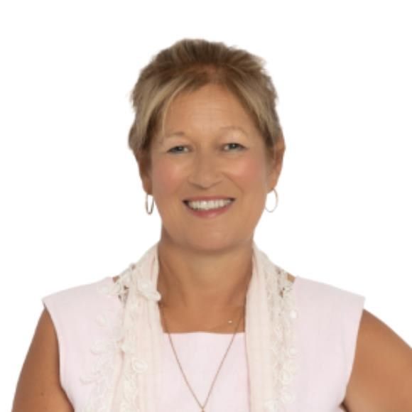 Caroline Hughes