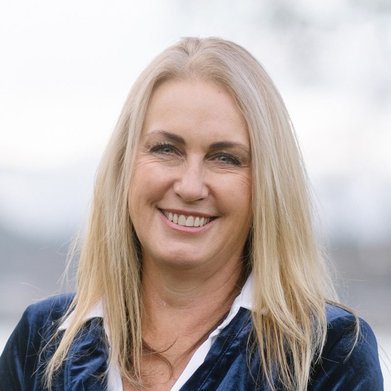 Lesa Davis