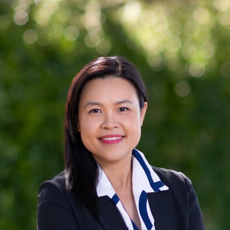 Jinny Lee