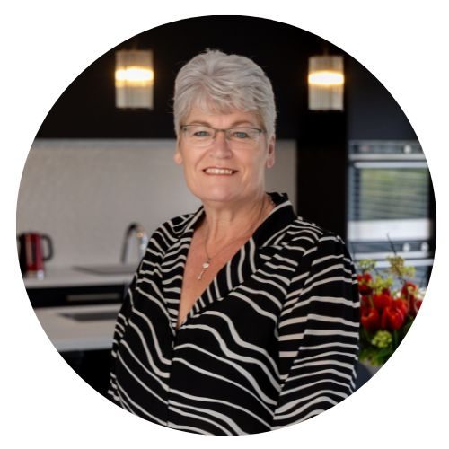 Cindy Hosking