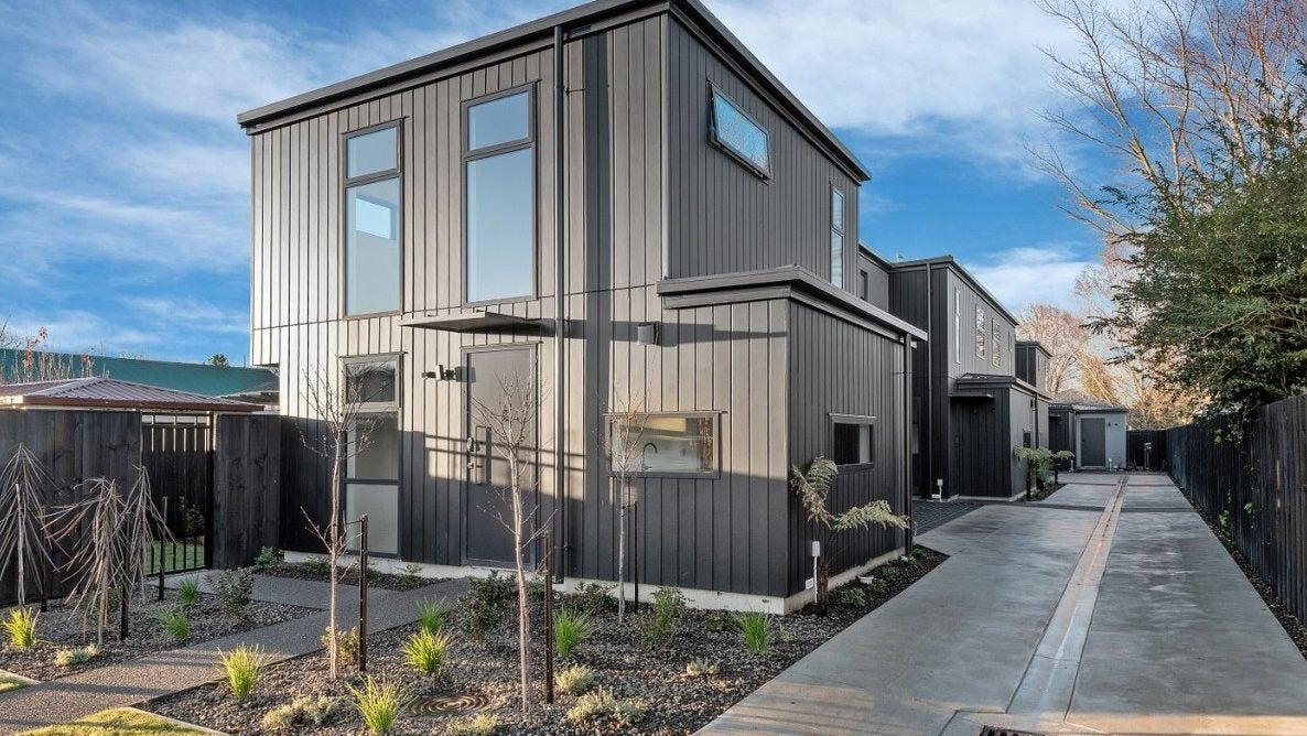 Diamond Realty